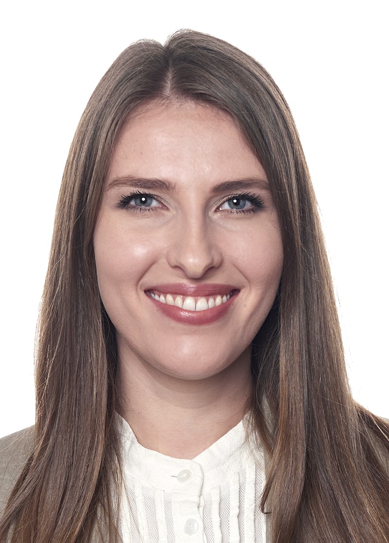 EFS Consulting portrait of Anna Maria Schaupp behind a white background.