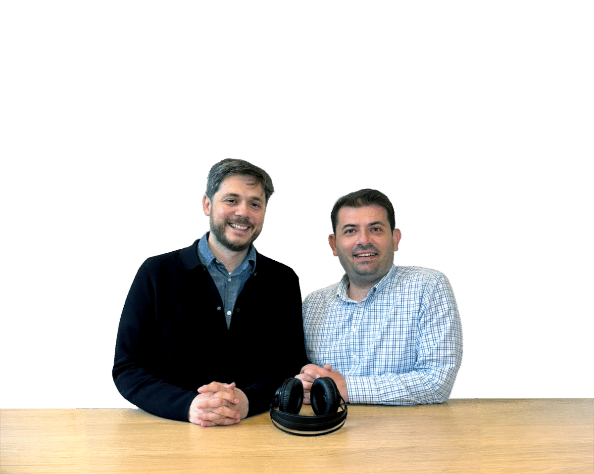 2 Männer im Podcast Studio von EFS